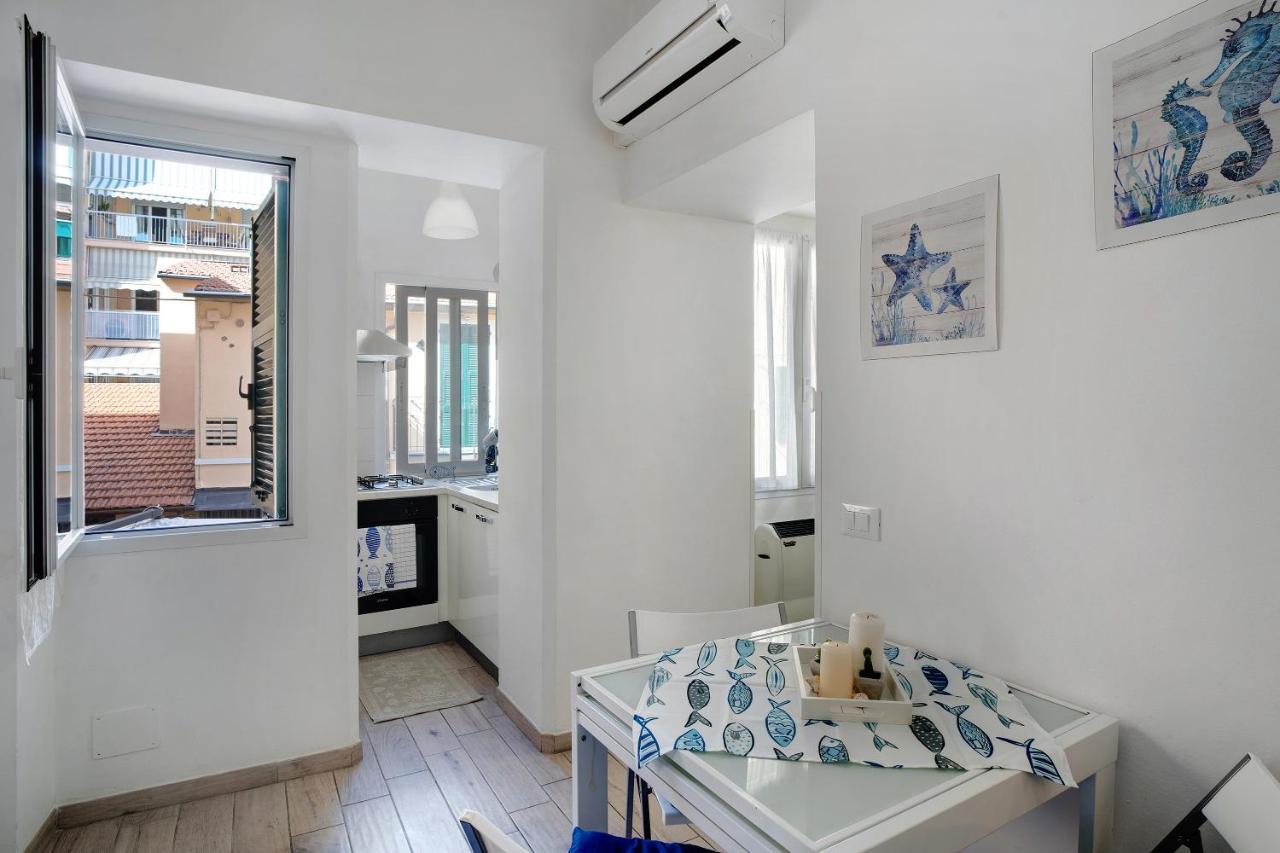 Apartamento Casa Di Ali Imperia Exterior foto
